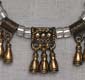 Ожерелье с шумящими привесками бронзовое